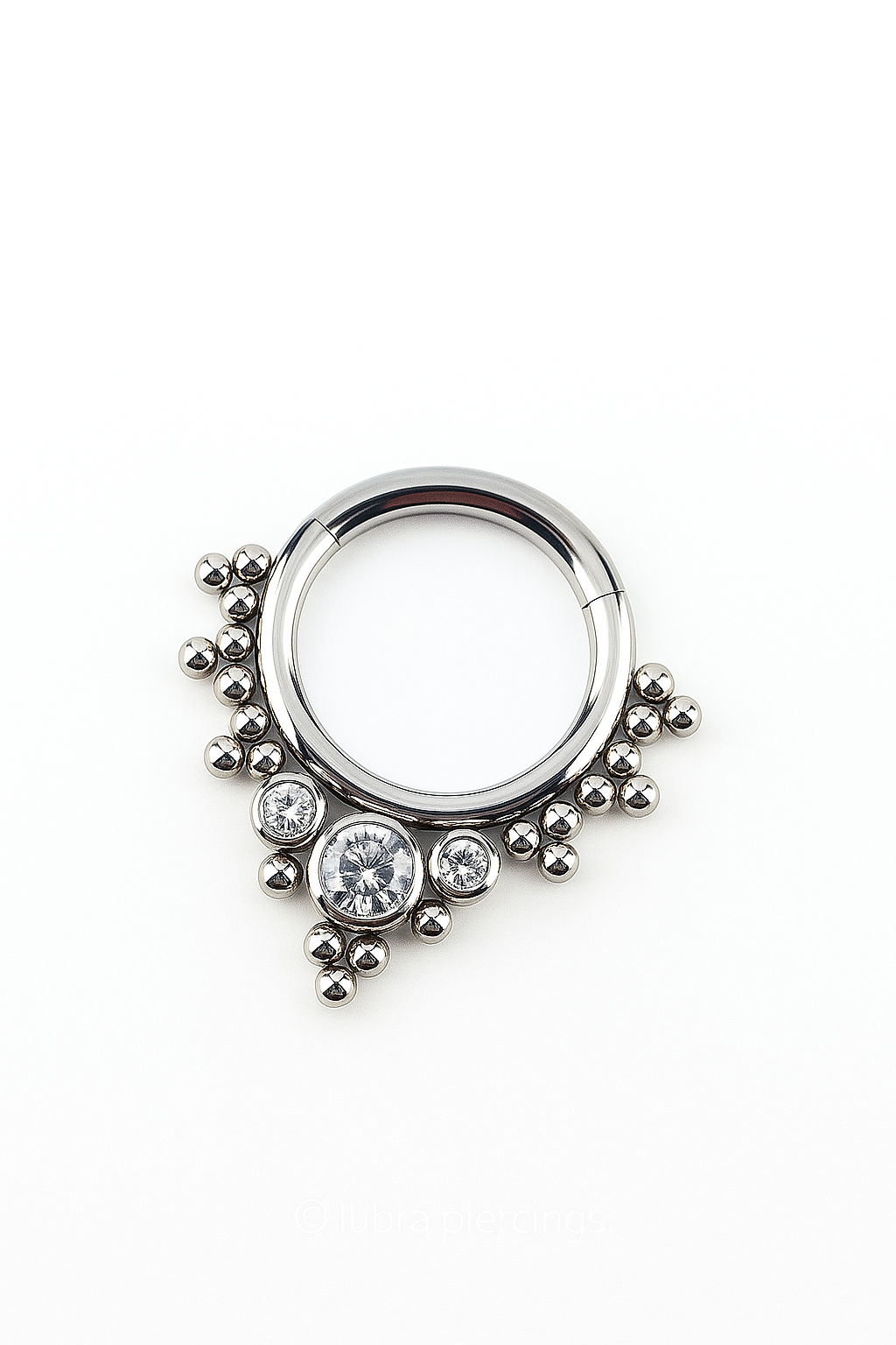 Argola Ornamental 3 Zircônias e Esferas