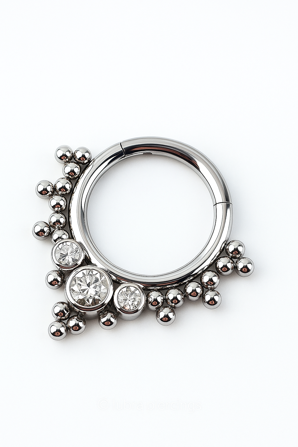 Argola Ornamental 3 Zircônias e Esferas